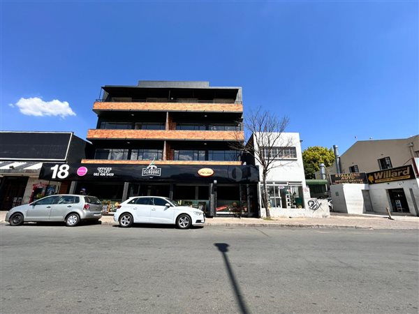 71  m² Commercial space