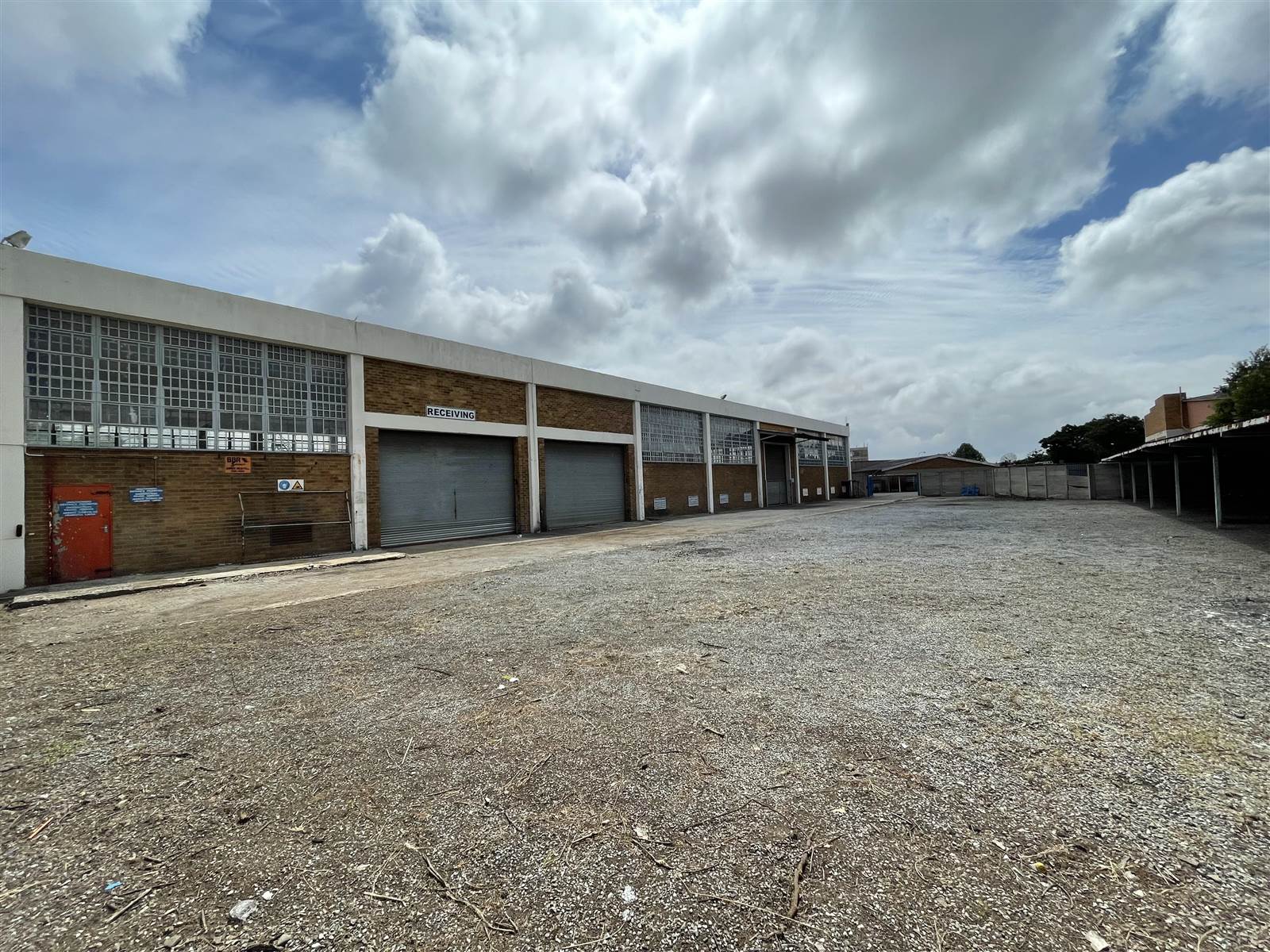 1332  m² Industrial space in Benrose photo number 19