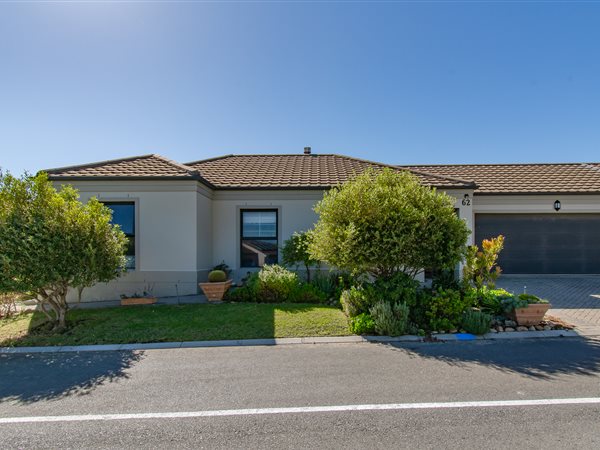 2 Bedroom House 2 Bedroom House