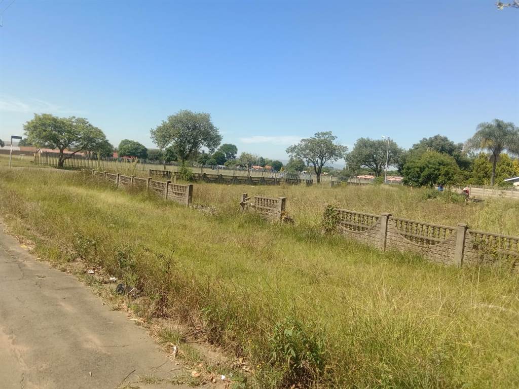 1655 m² Land available in Vryheid photo number 9