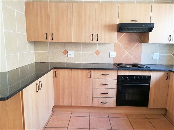 2 Bedroom Duplex 2 Bedroom Duplex