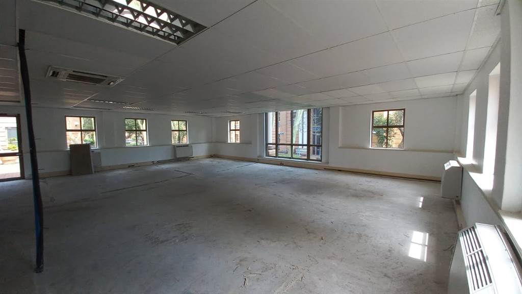 509  m² Commercial space in Faerie Glen photo number 13