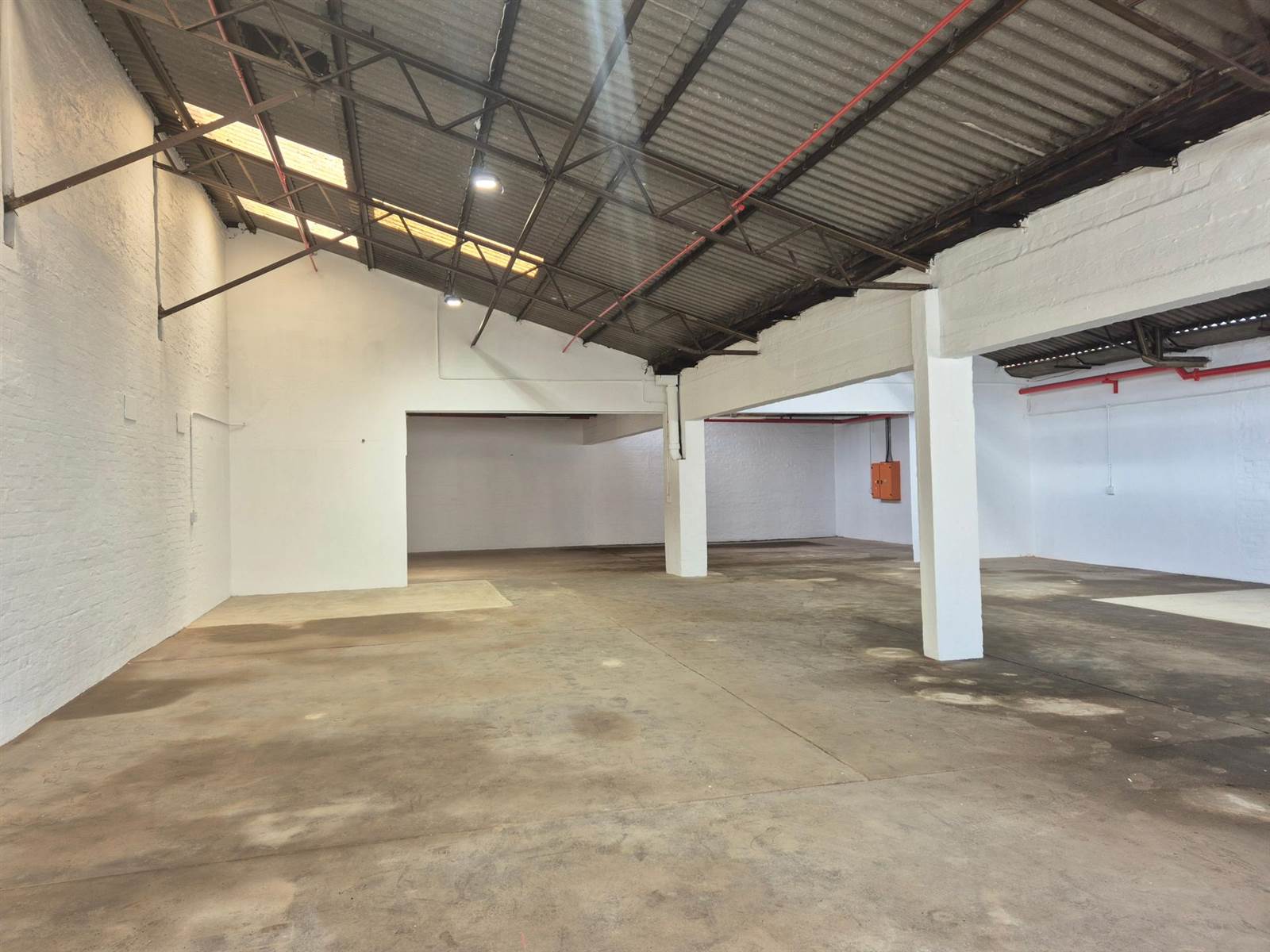 339  m² Industrial space in Pinetown Central photo number 2