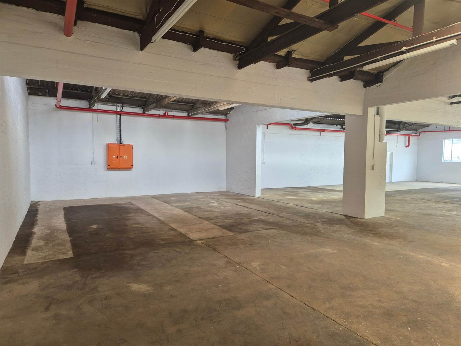 339  m² Industrial space in Pinetown Central photo number 1