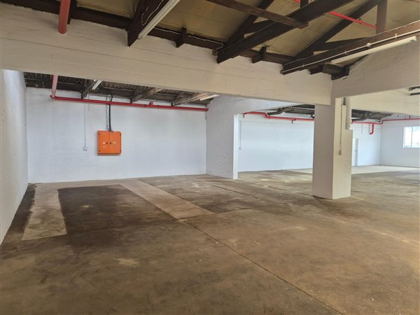 339  m² Industrial space in Pinetown Central
