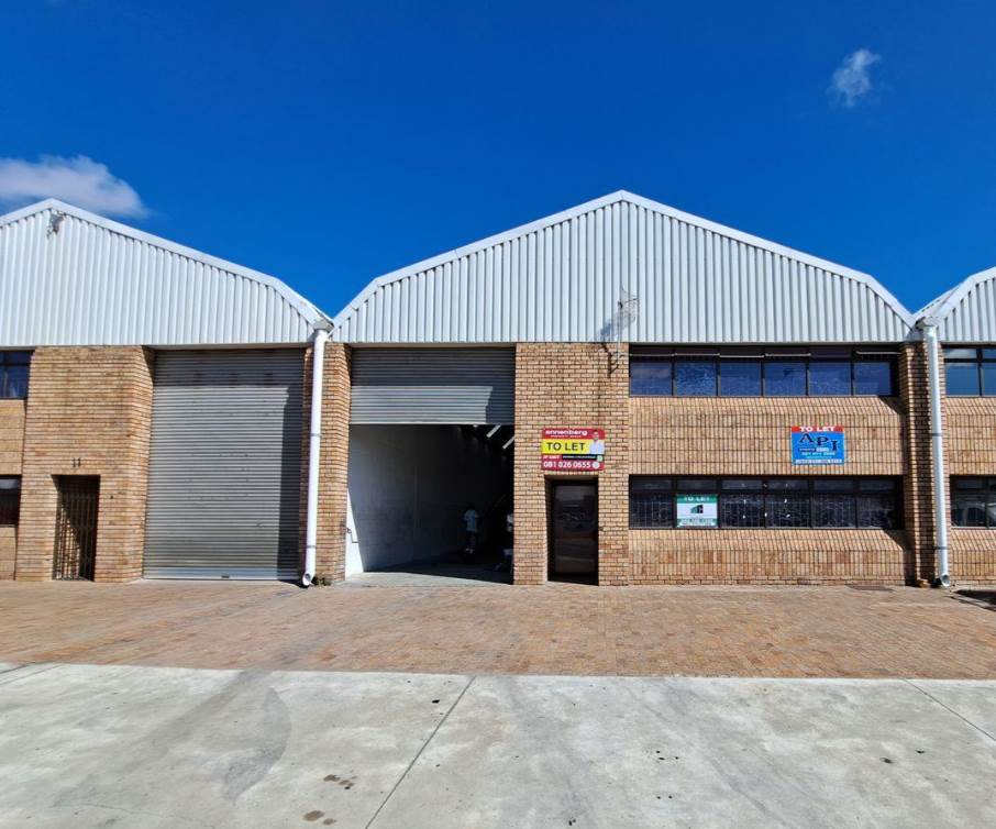 350  m² Industrial space in Bellville Central photo number 1