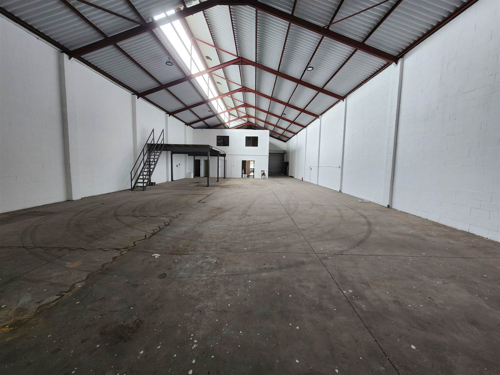 567  m² Industrial space in Bellville Central photo number 3