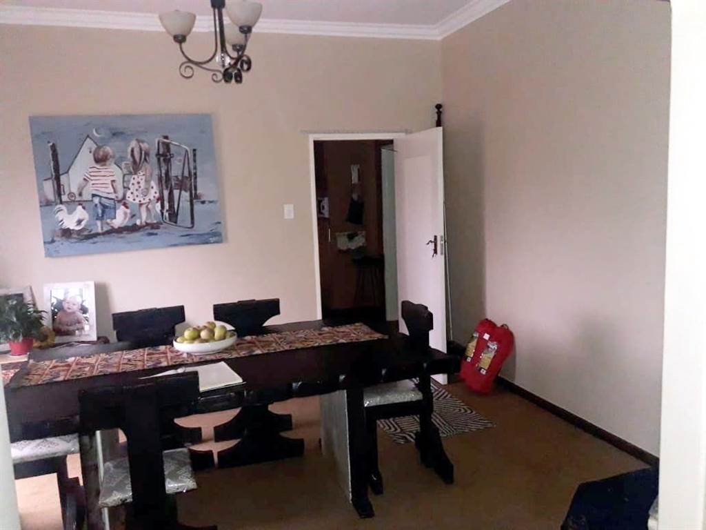 3 Bed House in Louis Trichardt photo number 6
