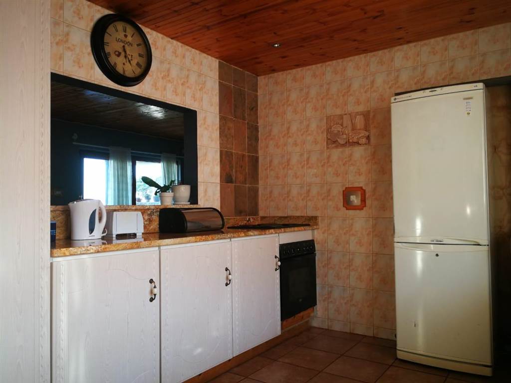 3 Bed House in Sunwich Port photo number 13