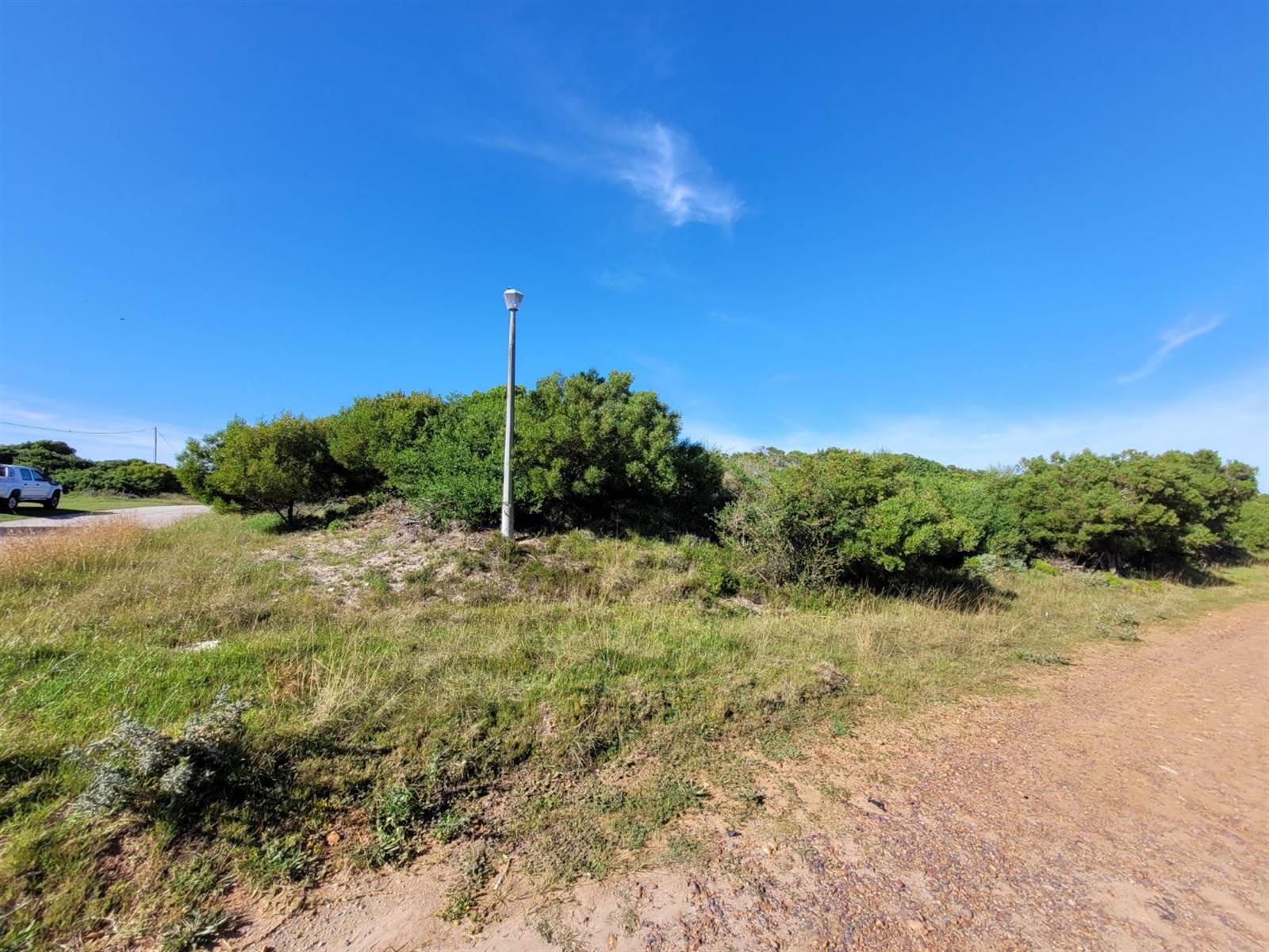 818 m² Land available in Paradise Beach photo number 2