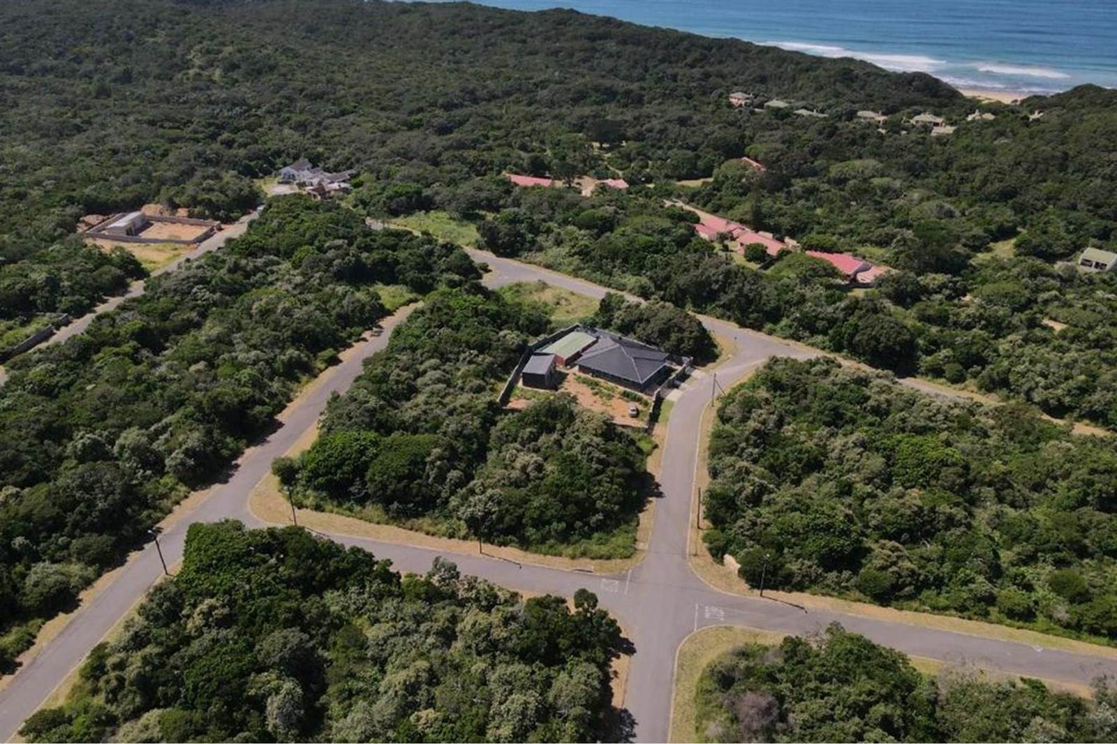 619 m² Land available in Beacon Bay photo number 17