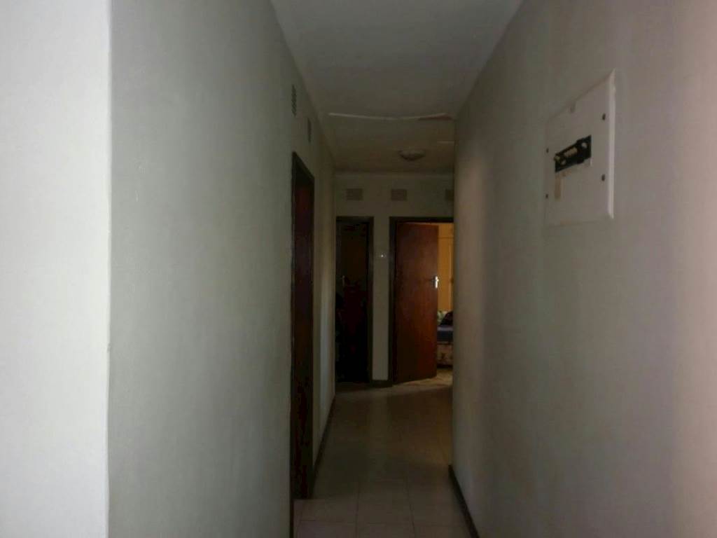 4 Bed House in Umzinto photo number 8