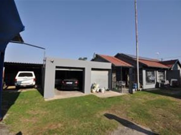 5 Bedroom House 5 Bedroom House