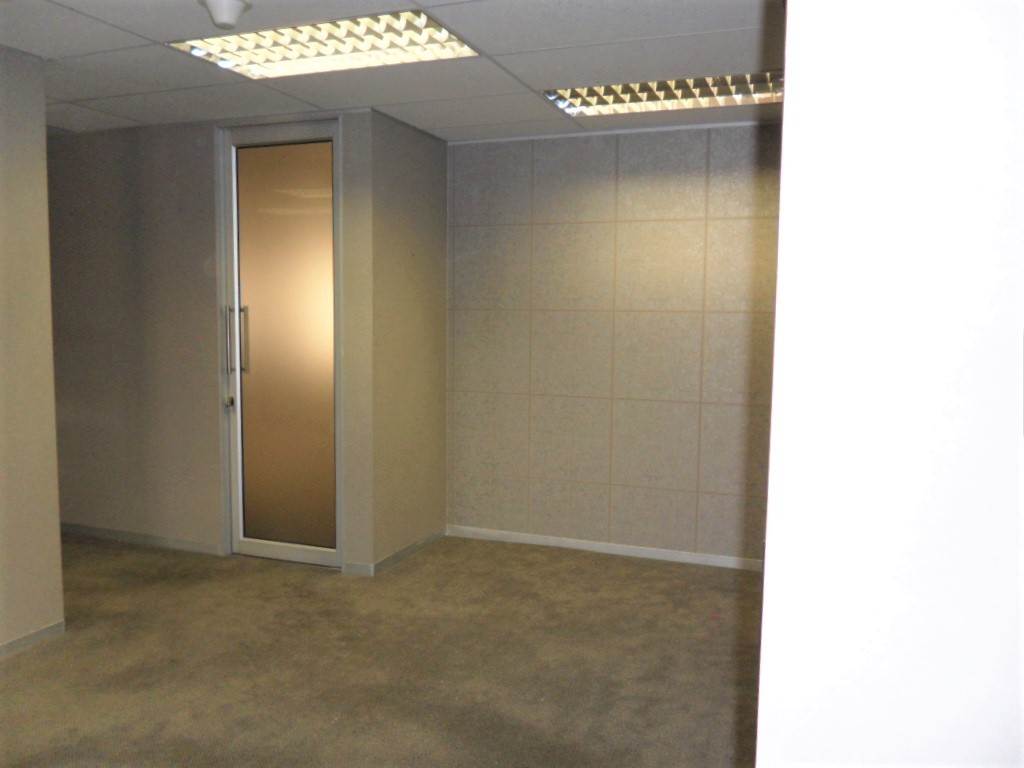 177  m² Commercial space in Fourways photo number 4