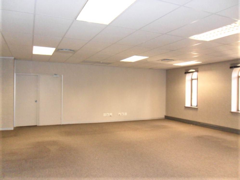 177  m² Commercial space in Fourways photo number 10