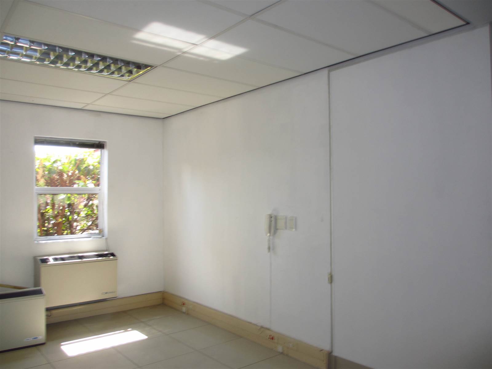 572  m² Commercial space in Fourways photo number 25