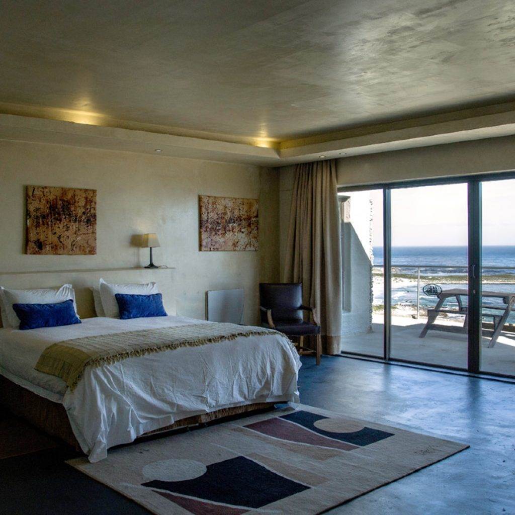 8 Bed House in Pringle Bay photo number 9