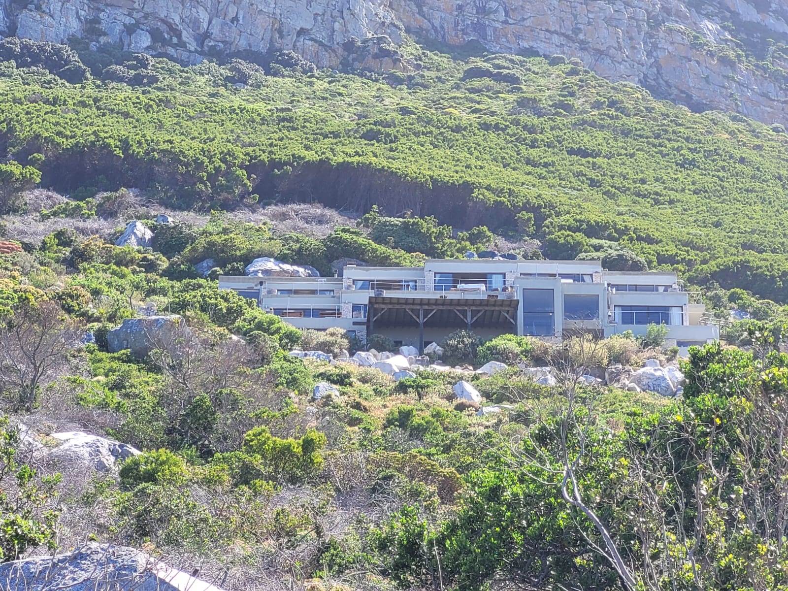 8 Bed House in Pringle Bay photo number 1