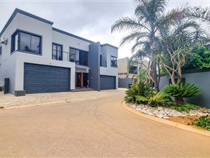 4 Bed House in Beyers Park