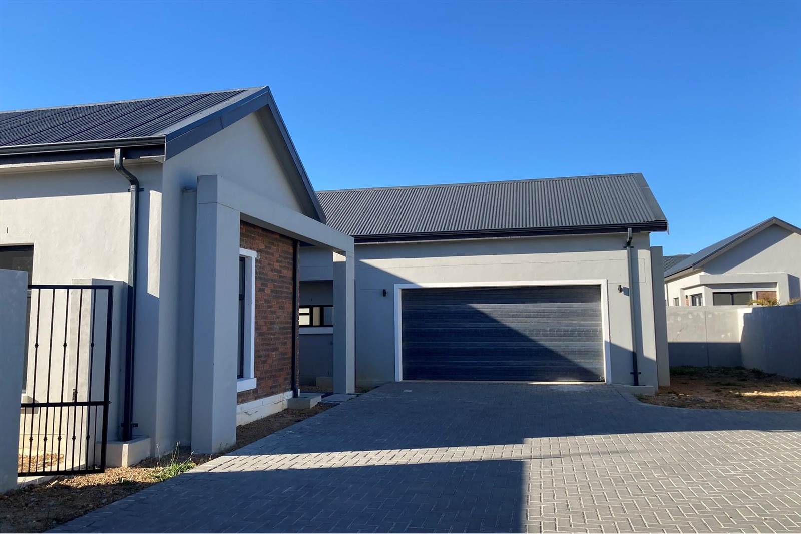 3 Bed House in Paarl photo number 3