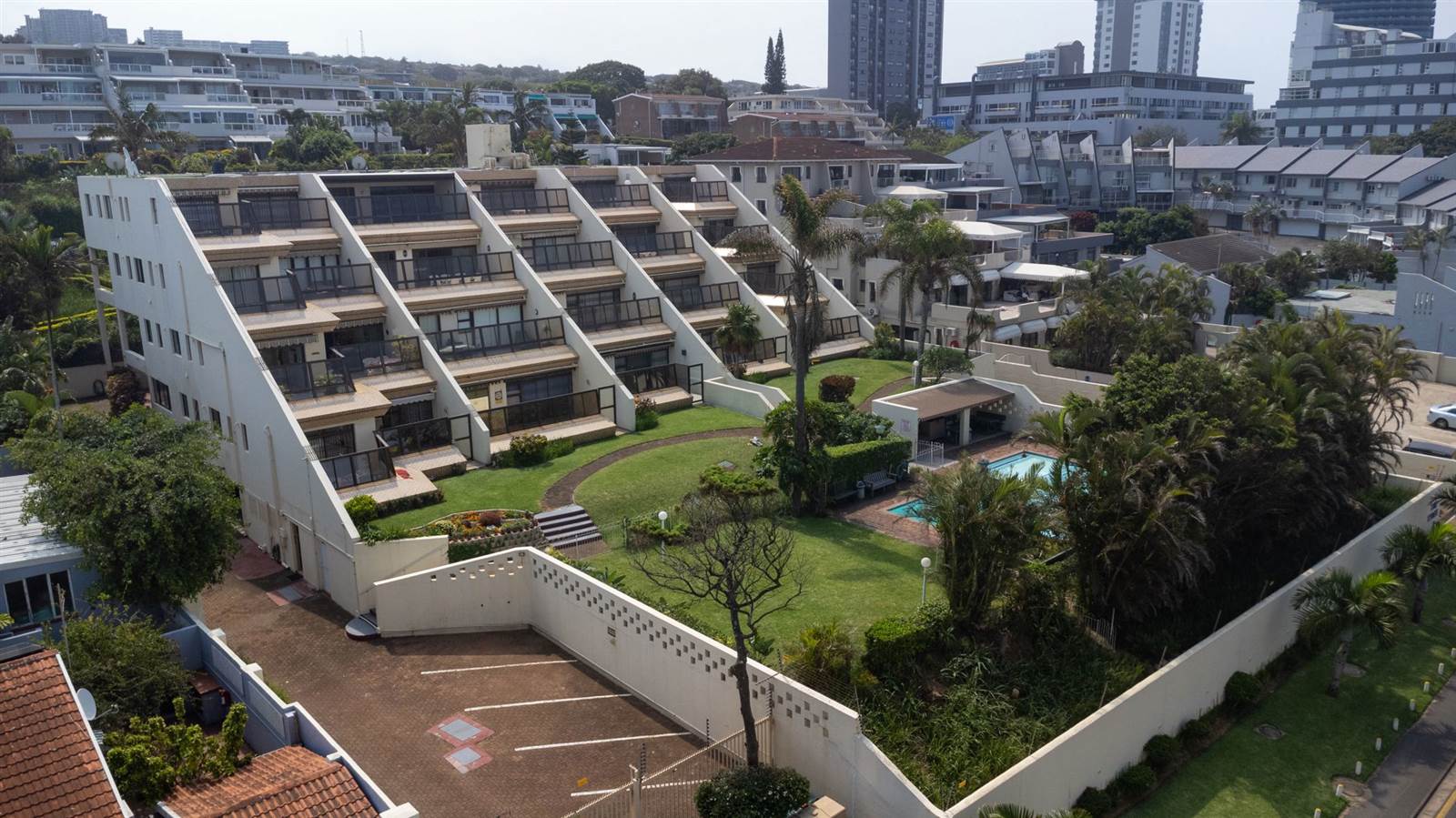3 Bed Apartment in Umhlanga Rocks photo number 20
