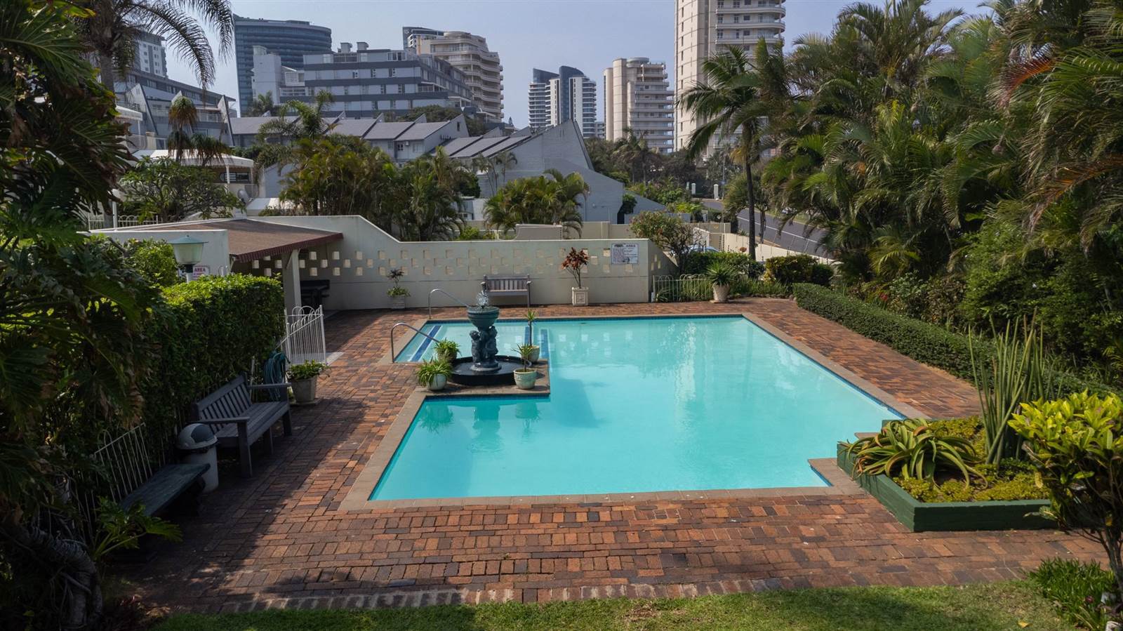 3 Bed Apartment in Umhlanga Rocks photo number 23
