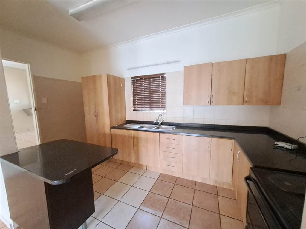 1 Bed Apartment in Thabazimbi photo number 1