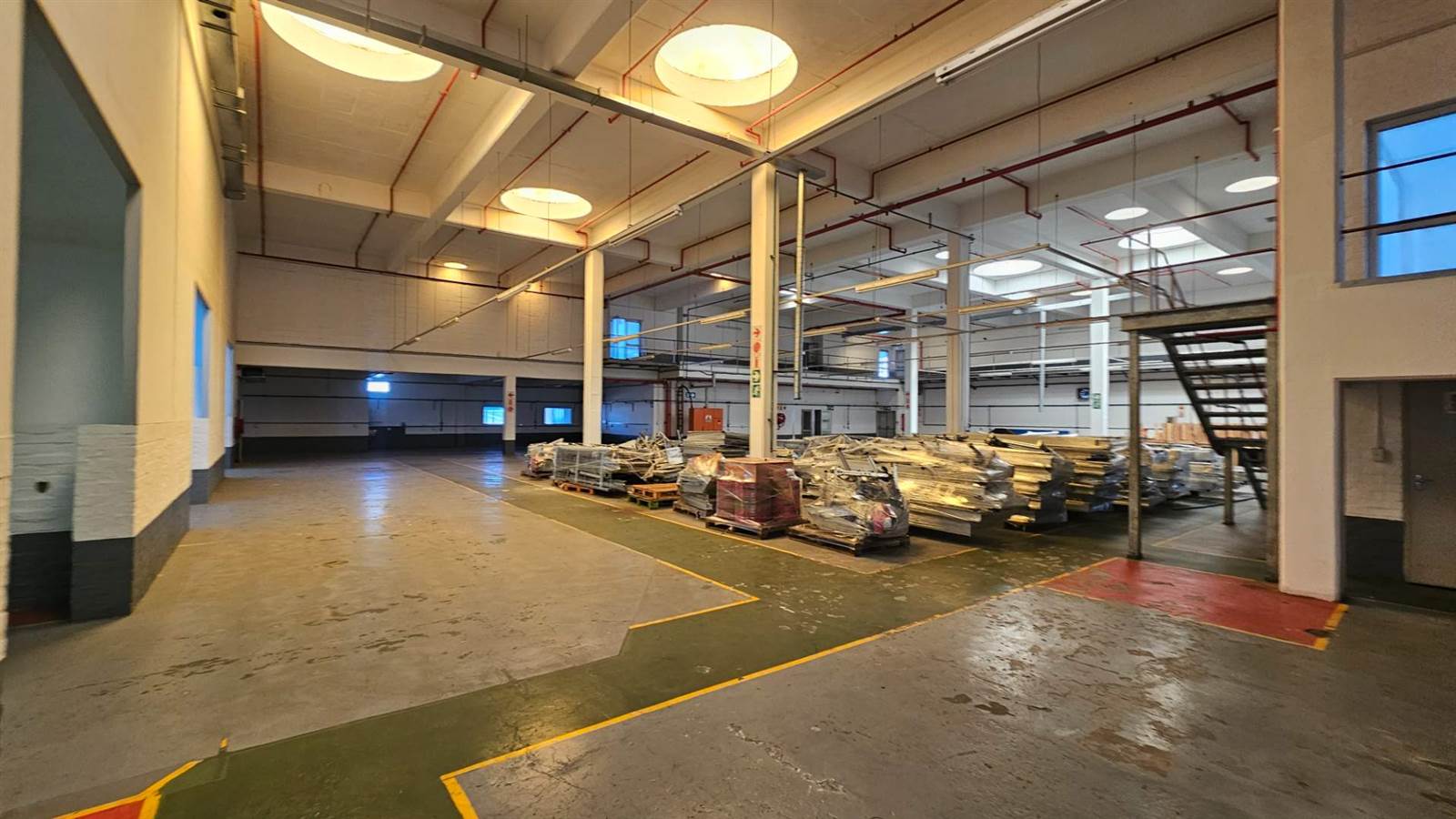 3007  m² Industrial space in Bellville Central photo number 4