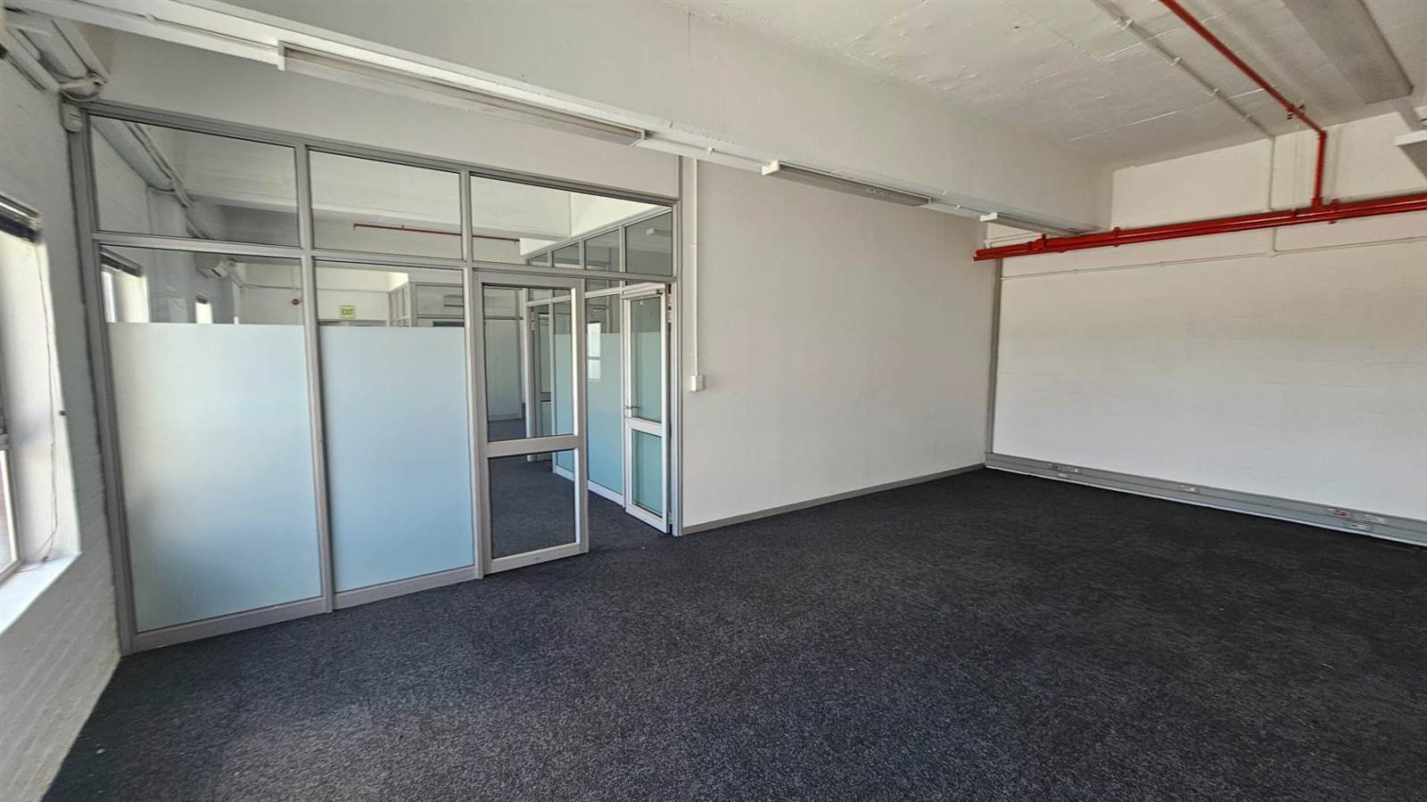 3007  m² Industrial space in Bellville Central photo number 10