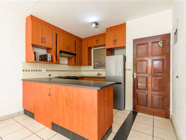 2 Bed Apartment