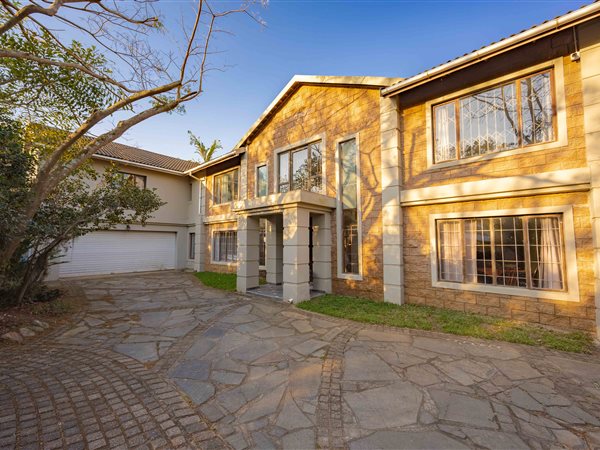 6 Bedroom House 6 Bedroom House