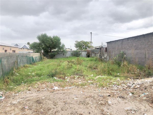 208 m² Land available in Eersterivier