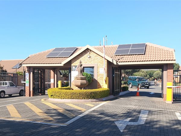 1 Bedroom House