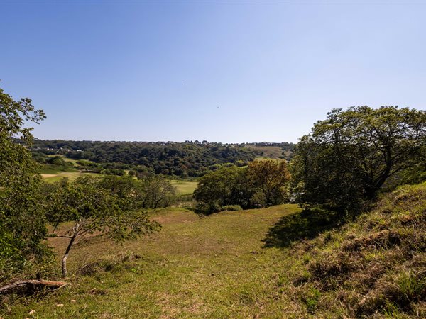 1706 m² Land available in Cotswold Downs Estate