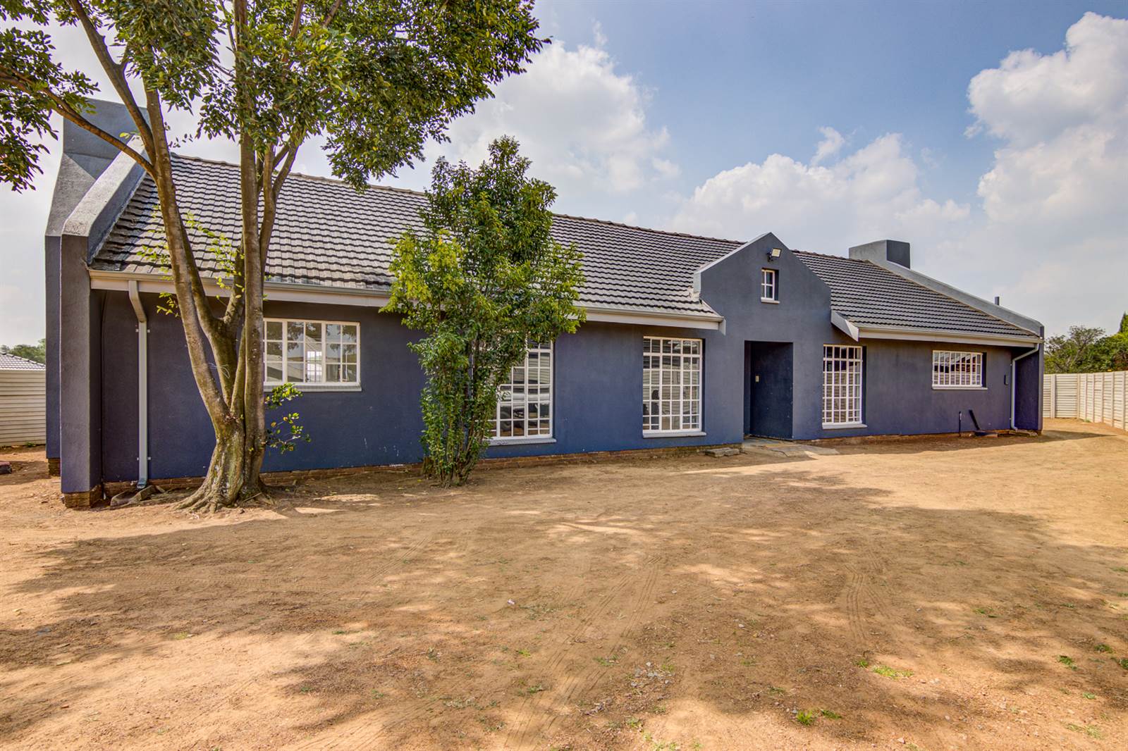 5 Bed House for sale in Cloverdene T4501350 Private Property