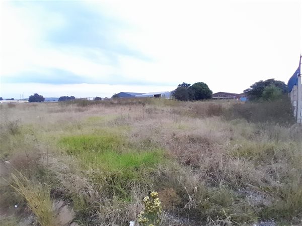 2 400 m² Land 2 400 m² Land