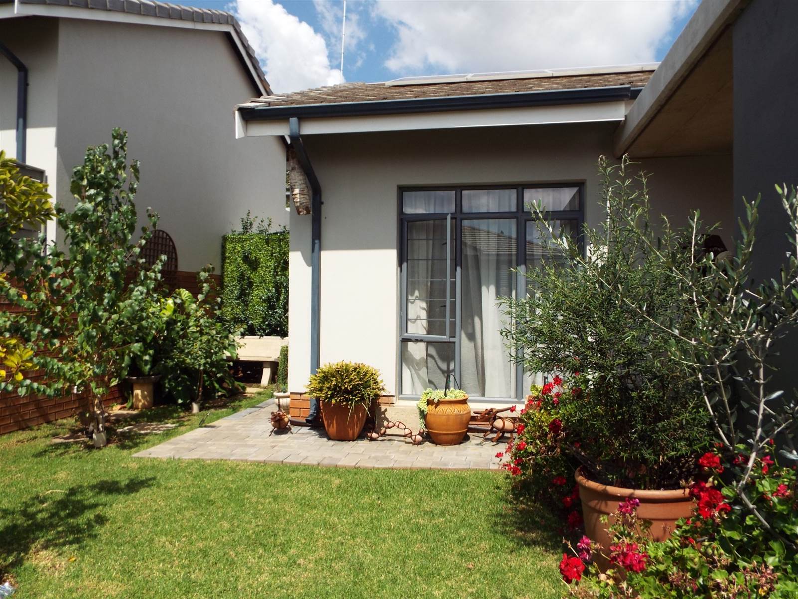 3 Bed House in Waterkloof Ridge photo number 26