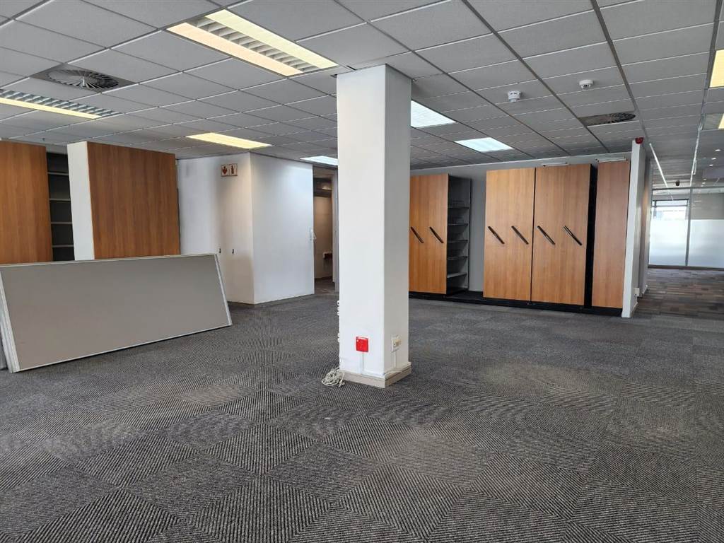 217  m² Commercial space in Claremont photo number 16