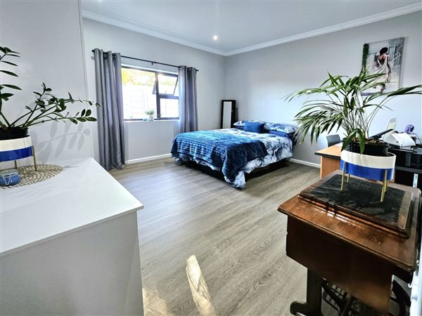 3 Bedroom House 3 Bedroom House