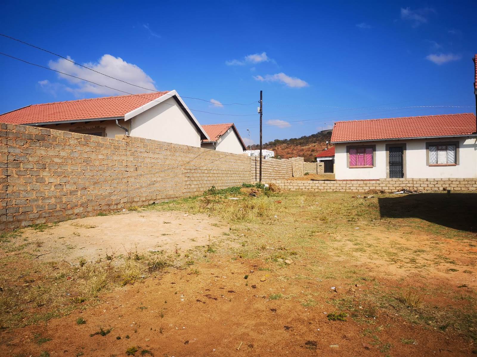 2 Bed House in Mabopane photo number 4