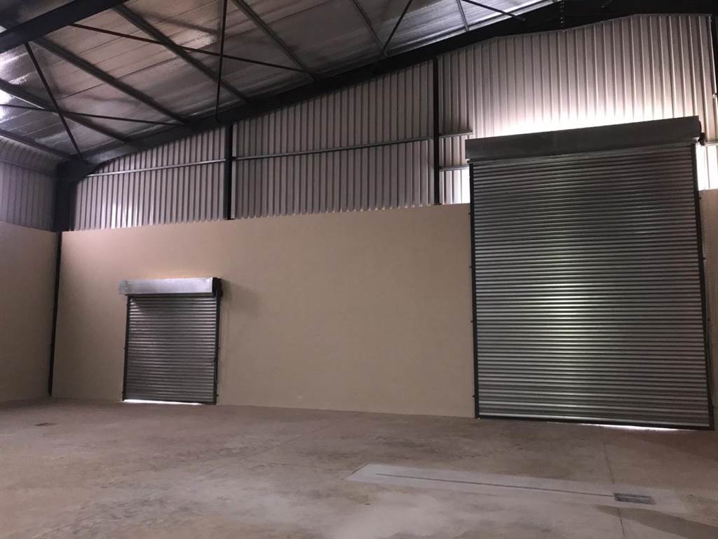 1238  m² Industrial space in Clayville photo number 7
