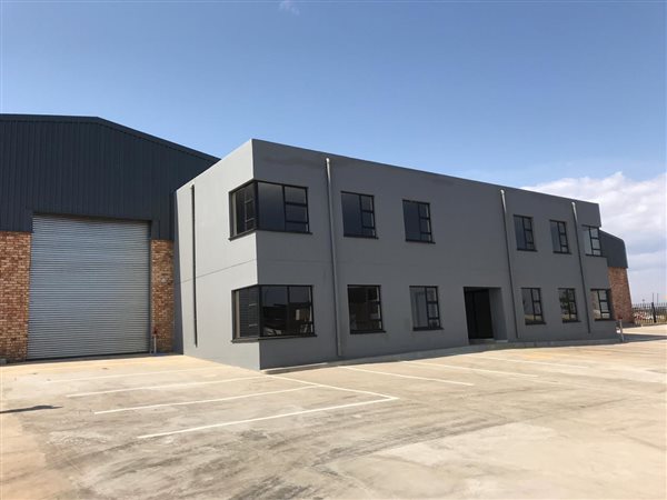 1238  m² Industrial space in Clayville