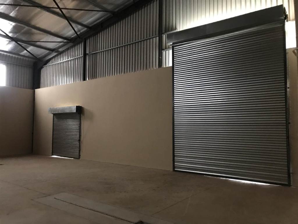 1238  m² Industrial space in Clayville photo number 4