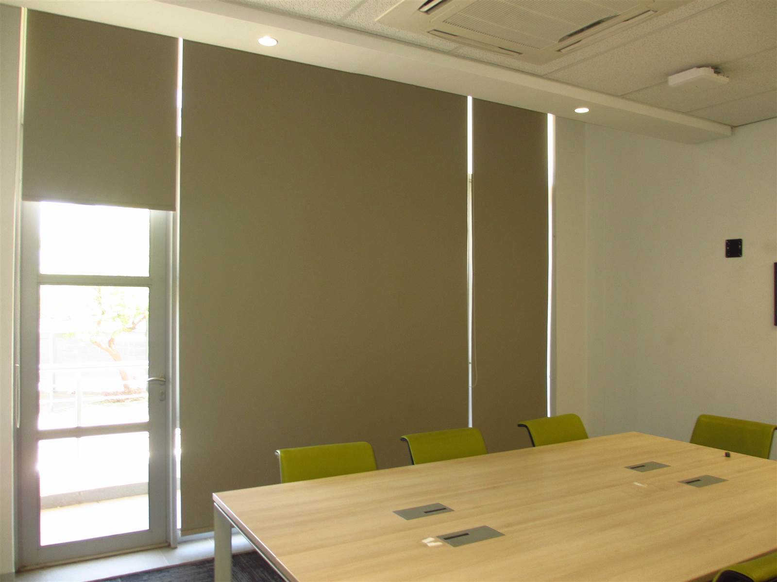 810  m² Commercial space in Fourways photo number 4