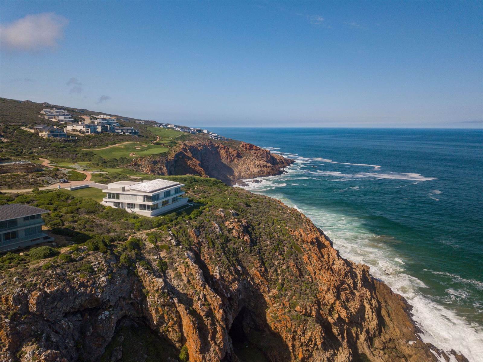 1067 m² Land available in Pinnacle Point Golf Estate photo number 16
