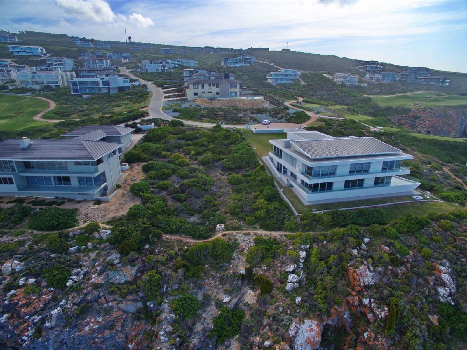 1067 m² Land available in Pinnacle Point Golf Estate photo number 2