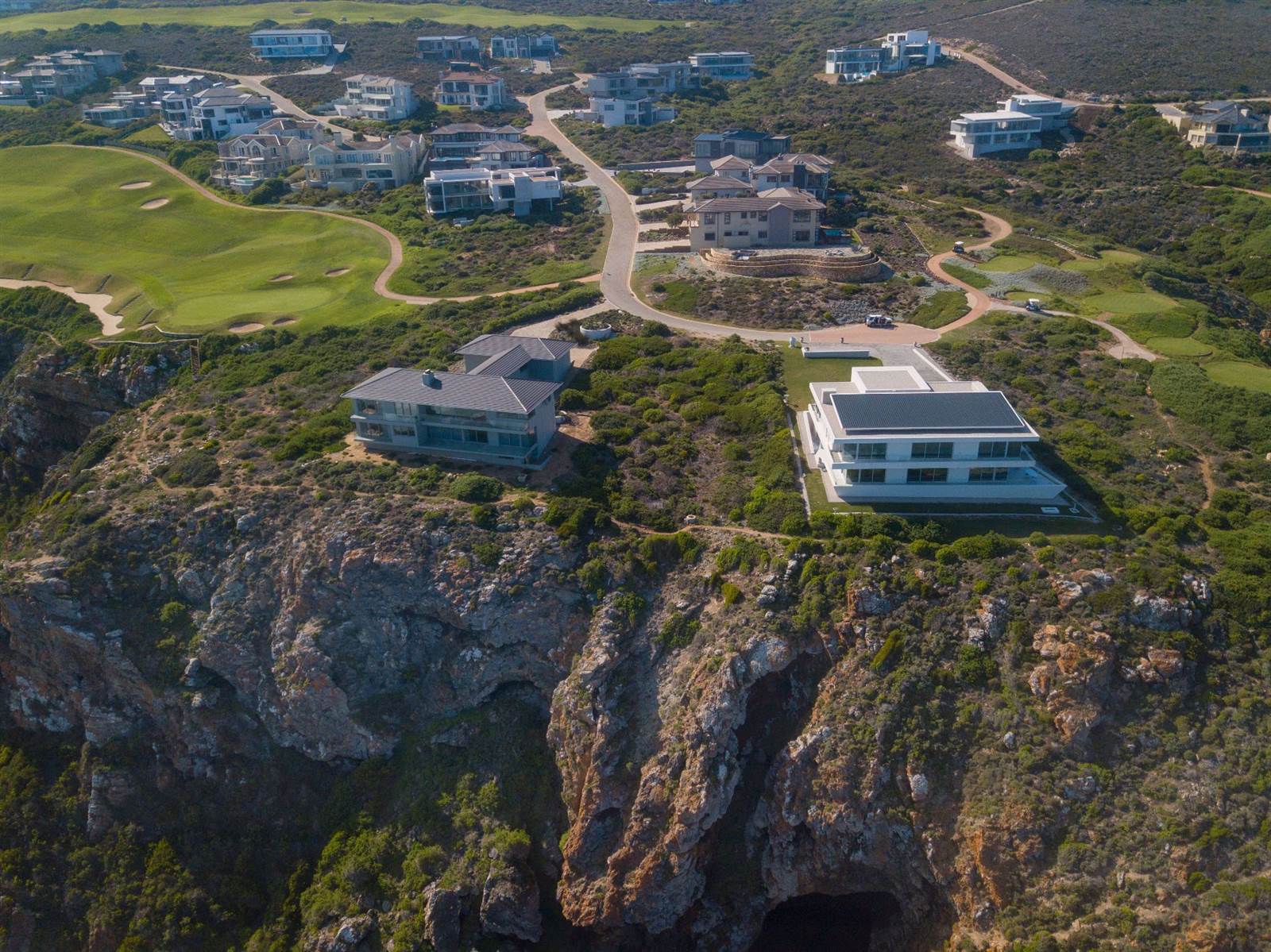 1067 m² Land available in Pinnacle Point Golf Estate photo number 9