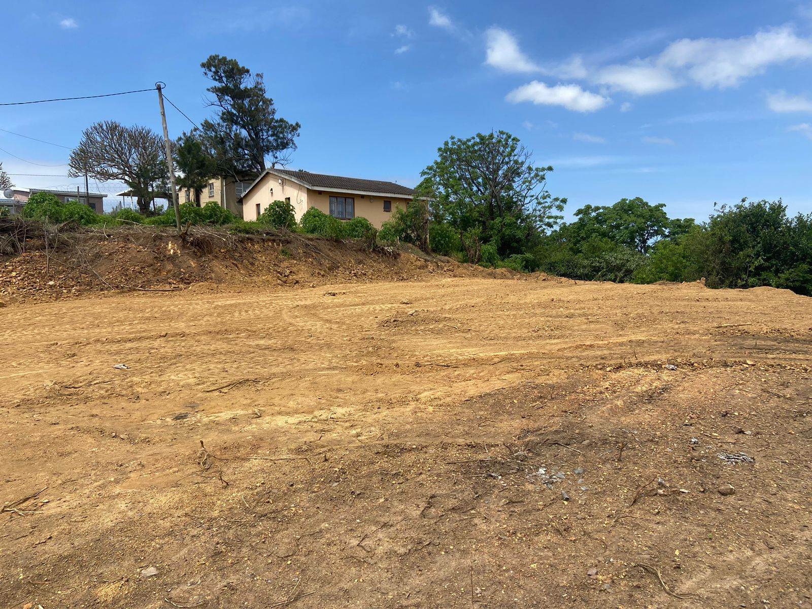 1987 m² Land available in Clermont photo number 4