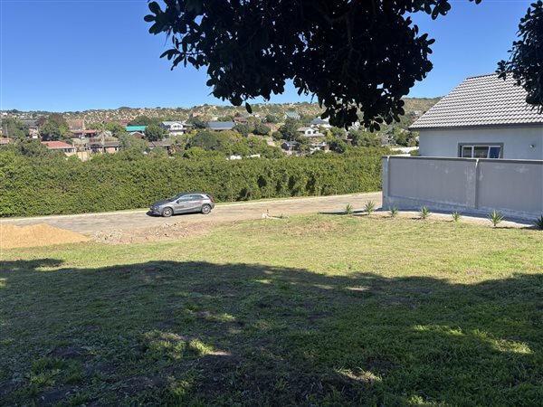 560 m² Land 560 m² Land