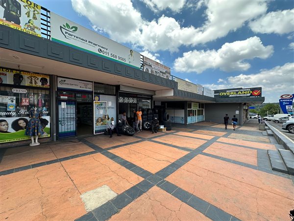 162  m² Commercial space in Ferndale